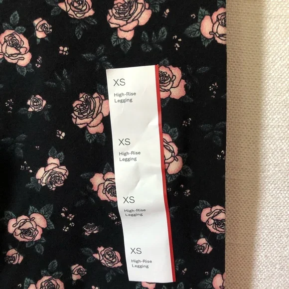 Wild Fable Womens Leggings XS Black/Floral - Picture 4 of 7